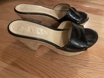 Italian Wedge Size 9  $25 