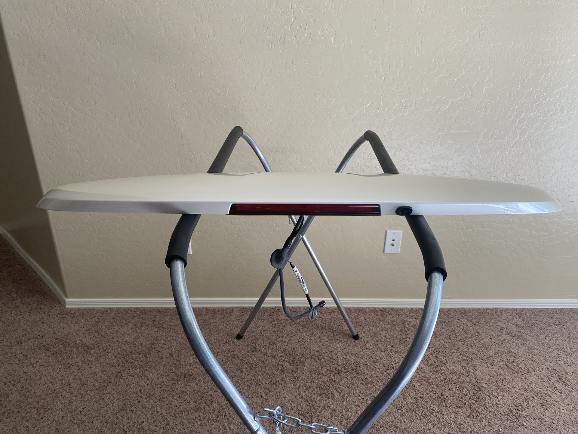 Factory OEM 2013-2016 GMC Acadia Lift Gate Rear Hatch Spoiler Pearl White