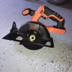 Black And Decker Skillsaw