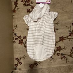 Large Dog New HOODIE 🐾.  