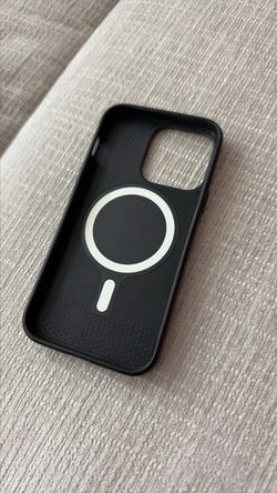 Pelican iPhone 13 Pro case