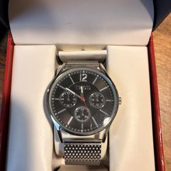 Still In Box Men IZOD WATCH