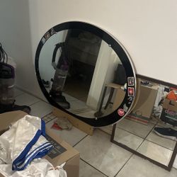 One  Neat Mirror For Ladies Dresses 