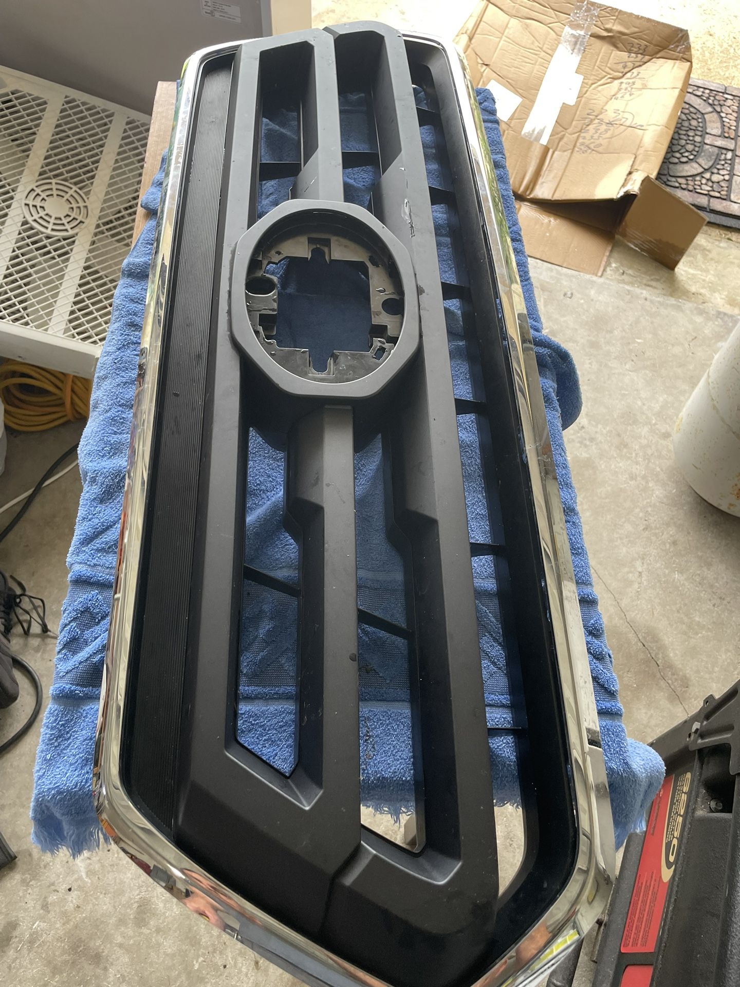 Toyota OEM Grille