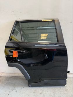 19-25 TOYOTA RAV4 REAR RIGHT SIDE DOOR ASSEMBLY OEM 218 PAINT CODE *DAMAGE*