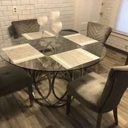 Glass Table 4 Chairs