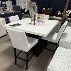 Stunning Dining set! Easy financing! ❤️✅🙏