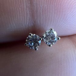 Brand New Diamond Earrings 1/3 Carat Weight Created