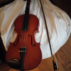 STRADIVAR VIOLIN 
