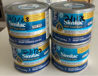 Fórmula para bebé marca Similac