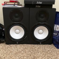 Yamaha HS8 studio monitors(Pair)