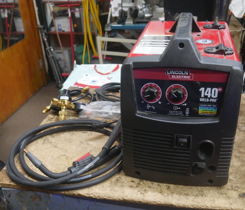 Lincoln Electric 140HD Weld-Pak MIG and Flux-Core Wire Feed Welder new no box .