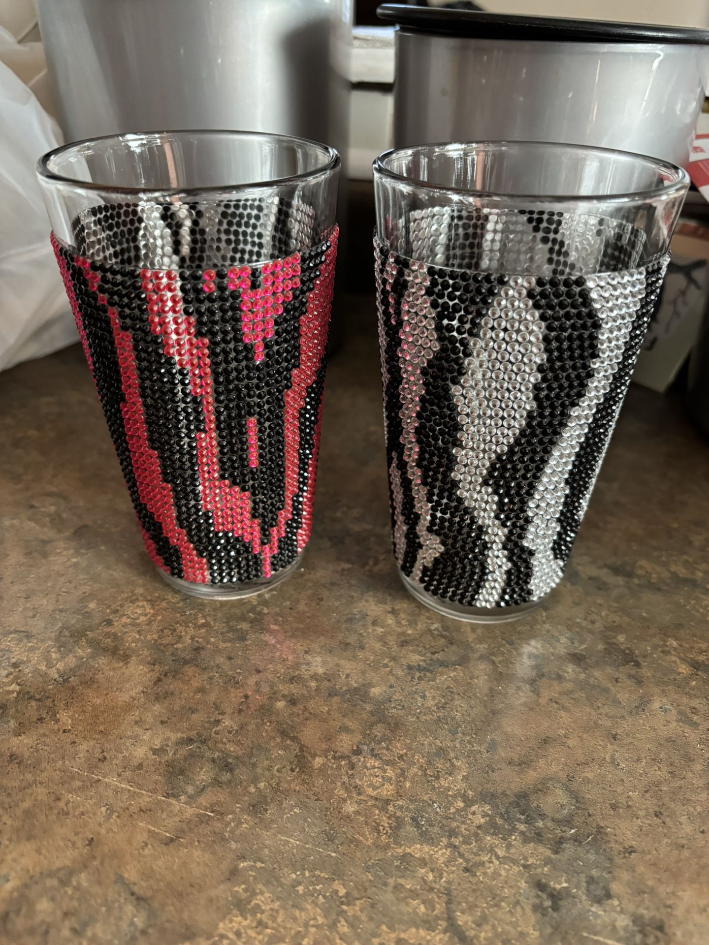 2 Blinged Pint Glasses.