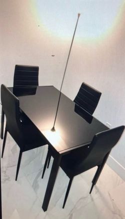 Dinning table