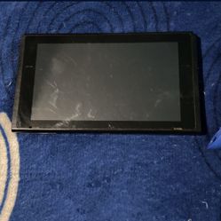 Nintendo Switch (no Joycons) 