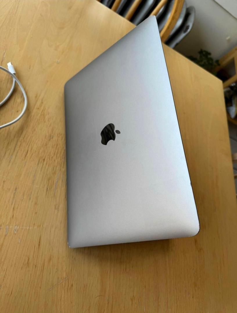 MacBook Air 2020