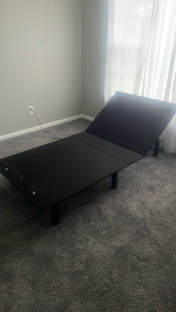 Single adjustable base no mattress