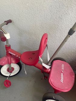 Radio Flyer Red Tricycle with Bar
