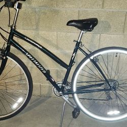 Specialized Crossroads Sport Hybrid Bike