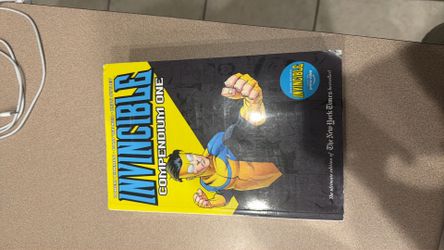 Invincible compendium 1