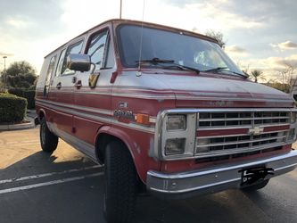 Chevy G20 Van 1989