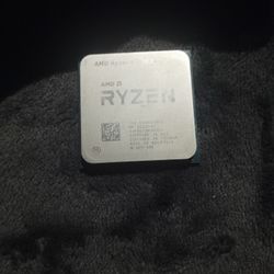 AMD Ryzen 9 3900X 12 Core 24 Thread Unlocked Processor 