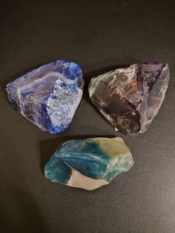 GIFT IDEA!  SOAP ROCKS SCENTED SOAPS (4oz) **Set of 3 in the main image**