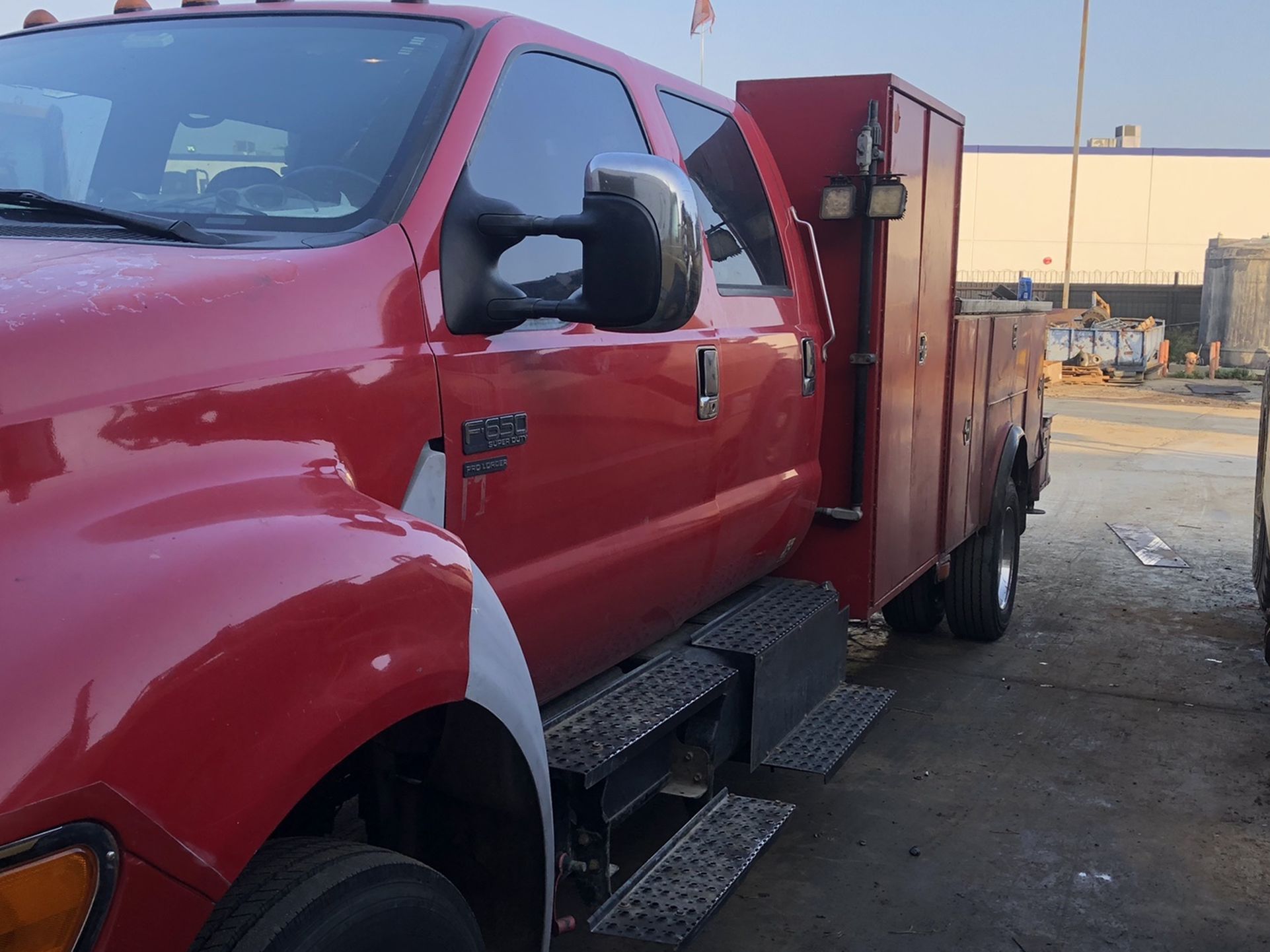 Ford F650 Service Truck/ IMT Crane/Service Truck
