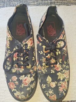 Vans one of a kind (women's 7)