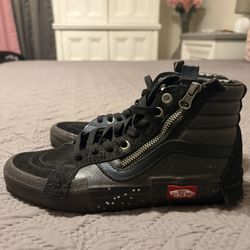 Nikes, Jordans And Vans!!!