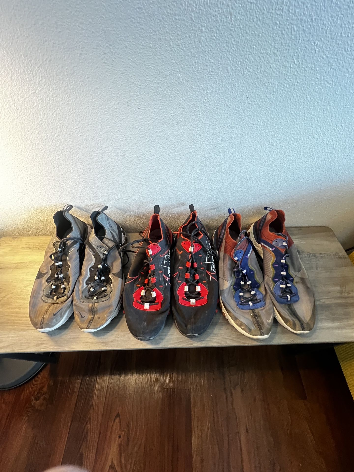 Nike Shoes All 3 Pairs For 17$