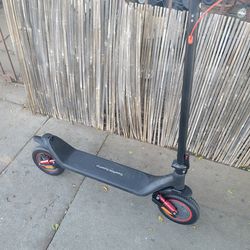 Heavy Duty Electric Scooter – 500W Motor, 19 21 MPH, 20 Mile Range