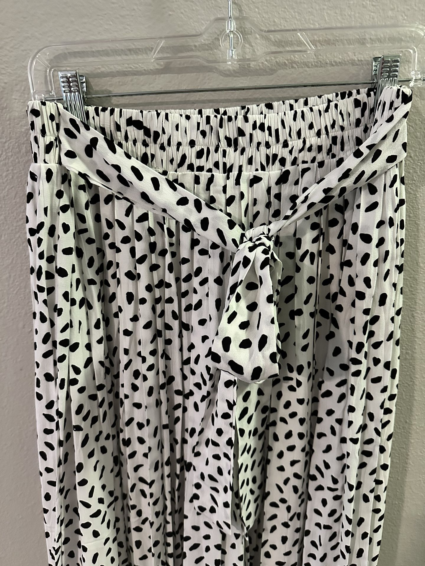 Gilli Black And White Polka Dot Maxi Skirt, Size M