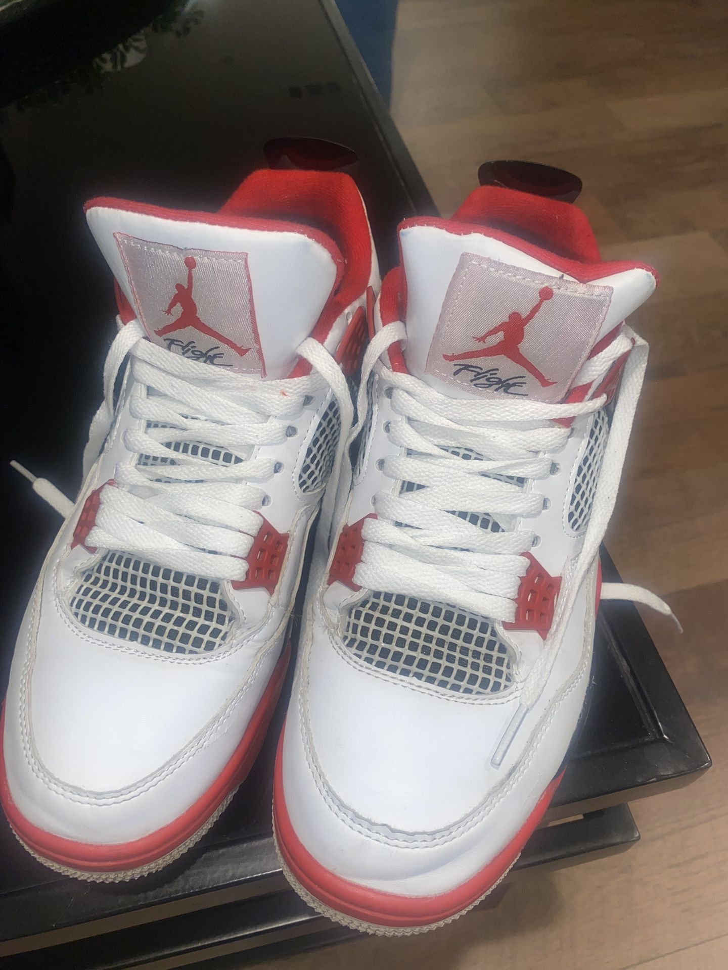 Jordan Retro 4