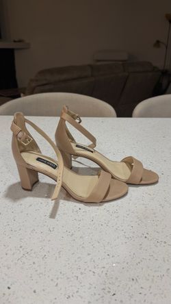 Nine West Nude Block Heel Sandals – Women’s Size 6