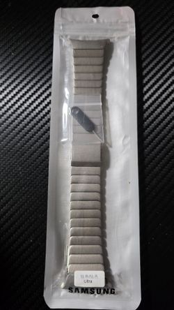 Samsung Galaxy Watch Ultra Rugged Titanium Band