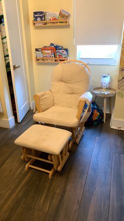 Glider Rocking Chair with Ottoman