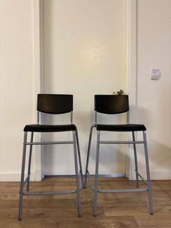 IKEA STIG Bar Stools with Backrest – Set of 2 (Black/Silver)