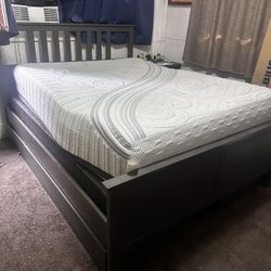 Queen Size Bed With Frame 