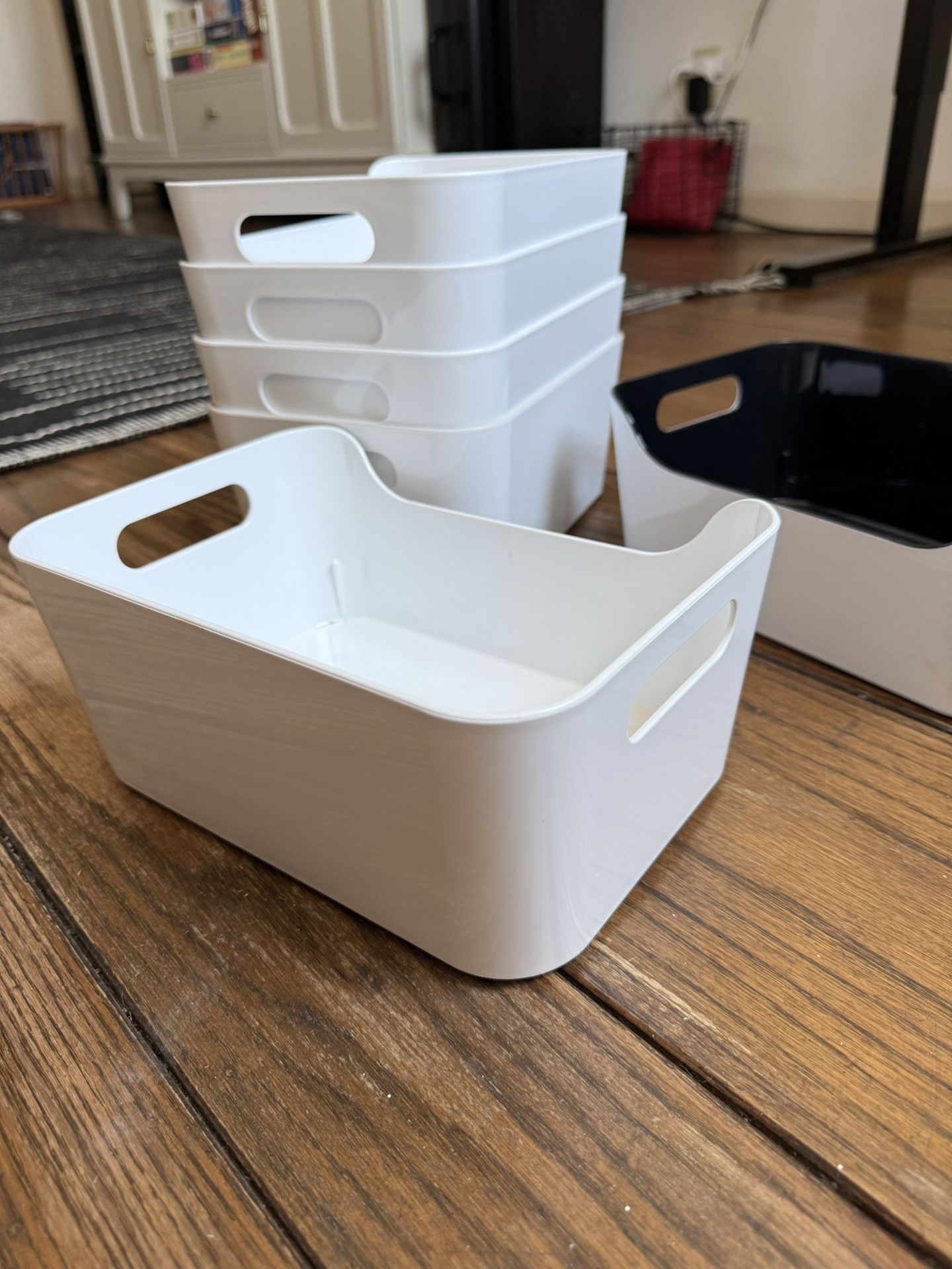 Six Small Plastic Storage Containers