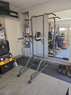 Pull up bar