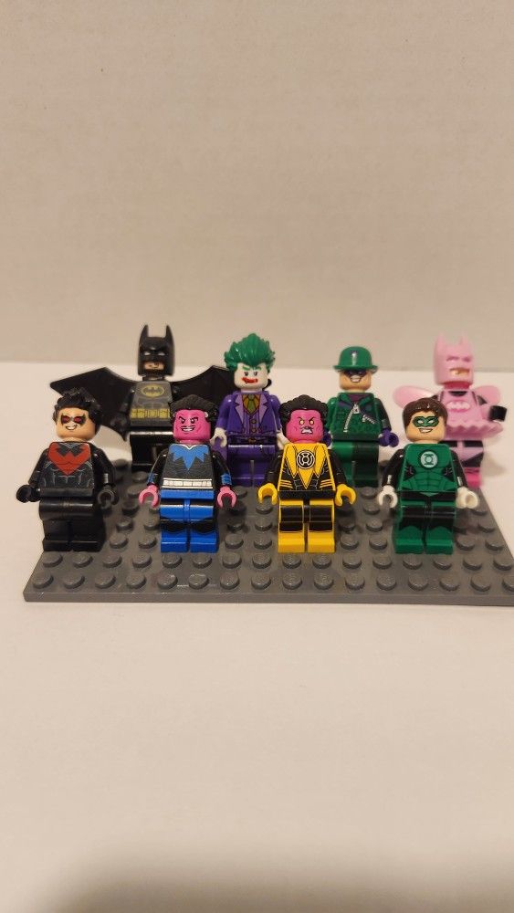 Lego DC Minifigure Lot