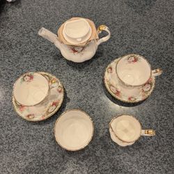 8 Pcs Celebration By Royal Albert China