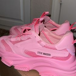 Steve Madden Pink Women’s Size 9.5🌸