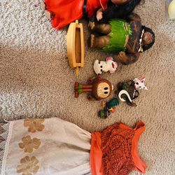 Moana Character With a Moana Costume 