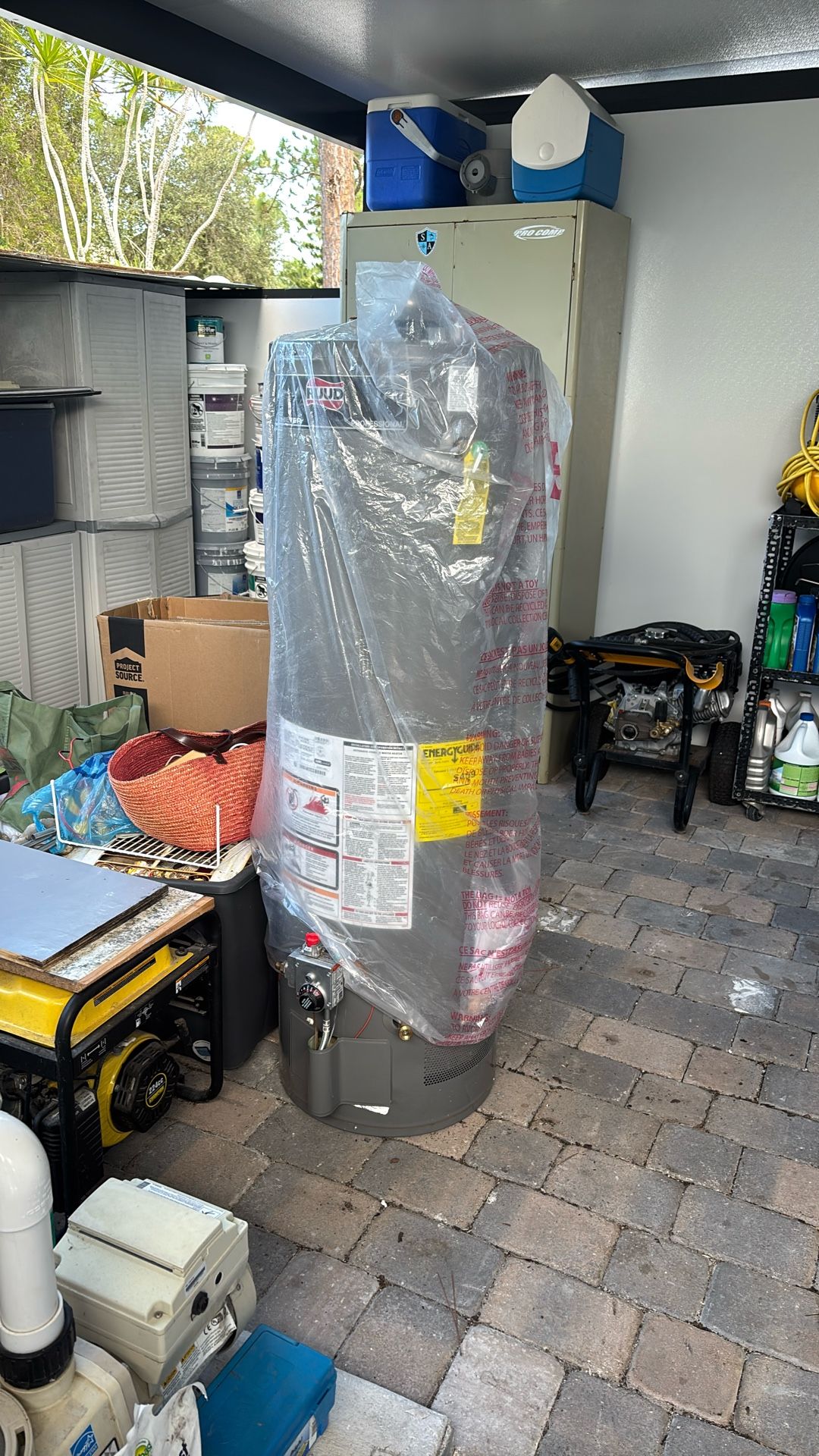 40 Galon Ruud Gas Water Heater