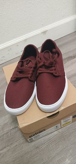 Etnies Strayus Men's Size 9- Like New W/original Box - Burgundy