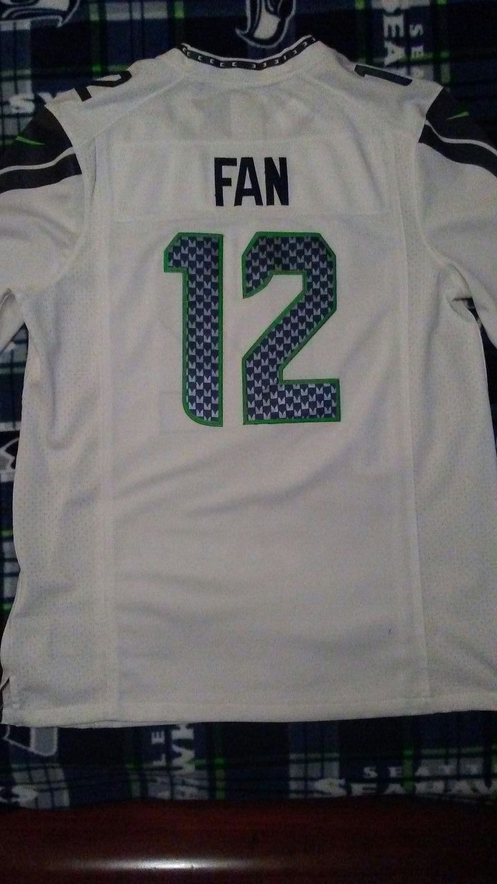 Seahawks 12th man away jersey