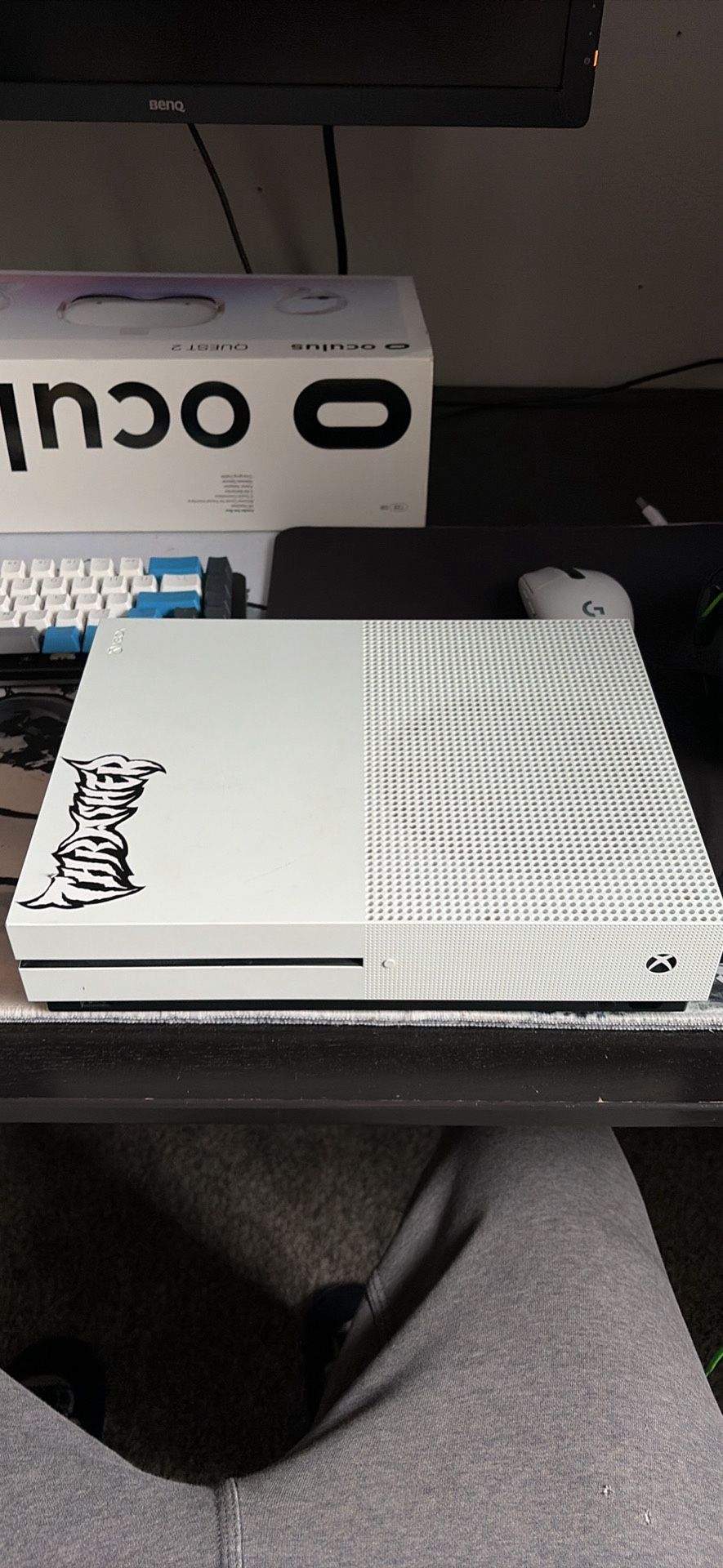 Xbox One S And Oculus Quest 2 Trade For Xbox Series S/X