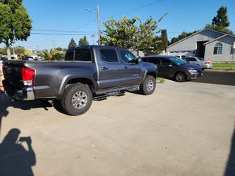 2017 Toyota Tacoma